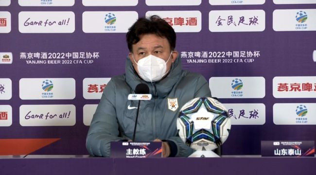 他揉捏她的双乳挺进她的身体视频